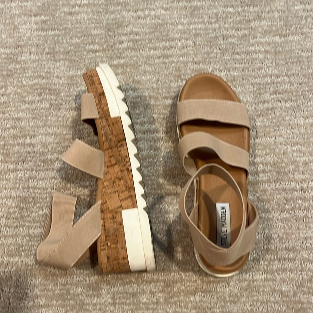 Steve Madden Strapped Ankle Platform Sandals Size 8.5